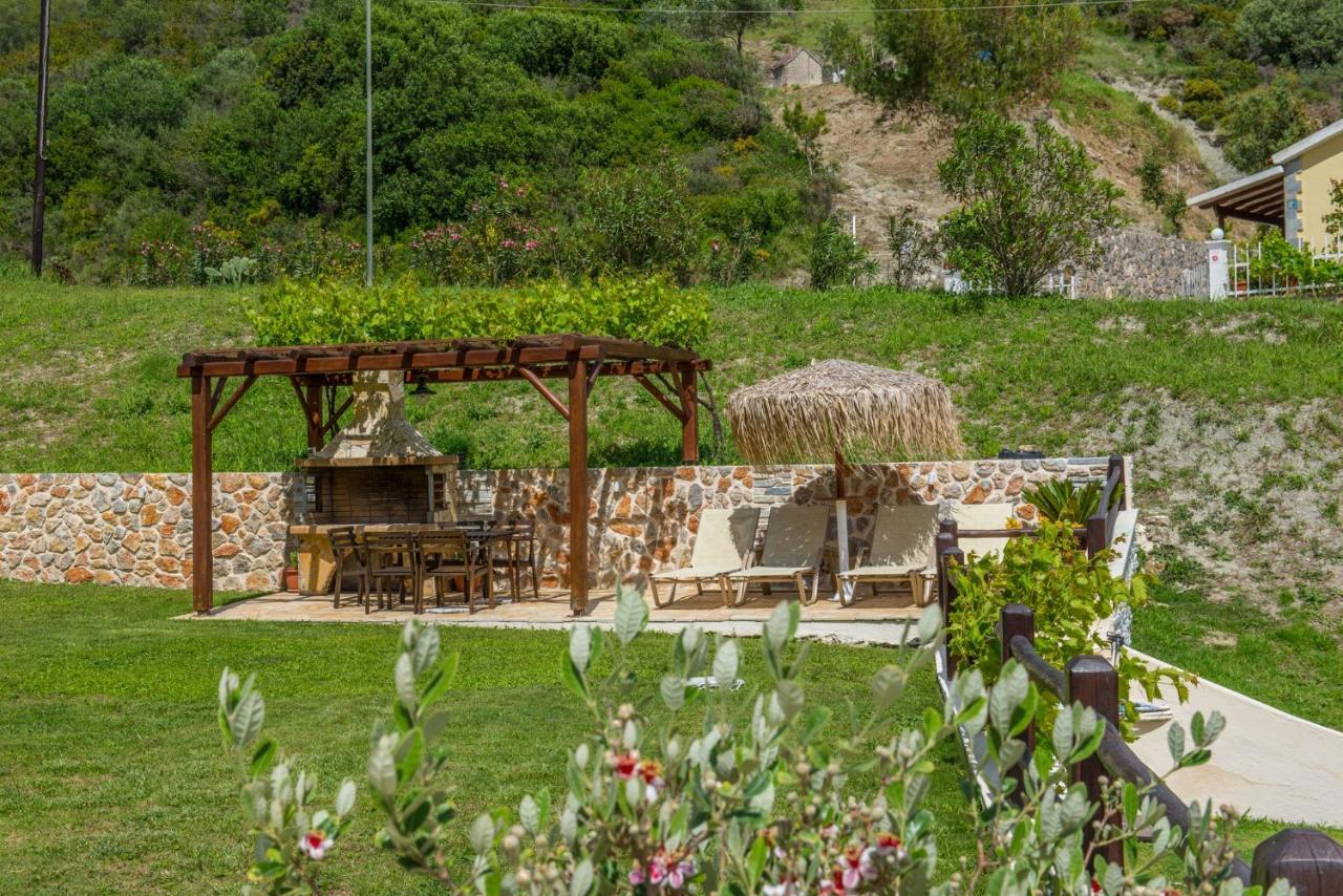 Villas Porto Odysseas Afionas Corfu ภายนอก รูปภาพ