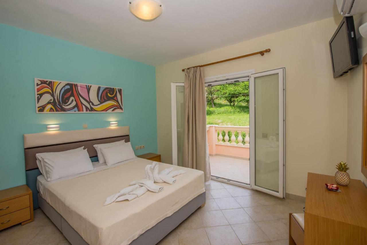 Villas Porto Odysseas Afionas Corfu ภายนอก รูปภาพ